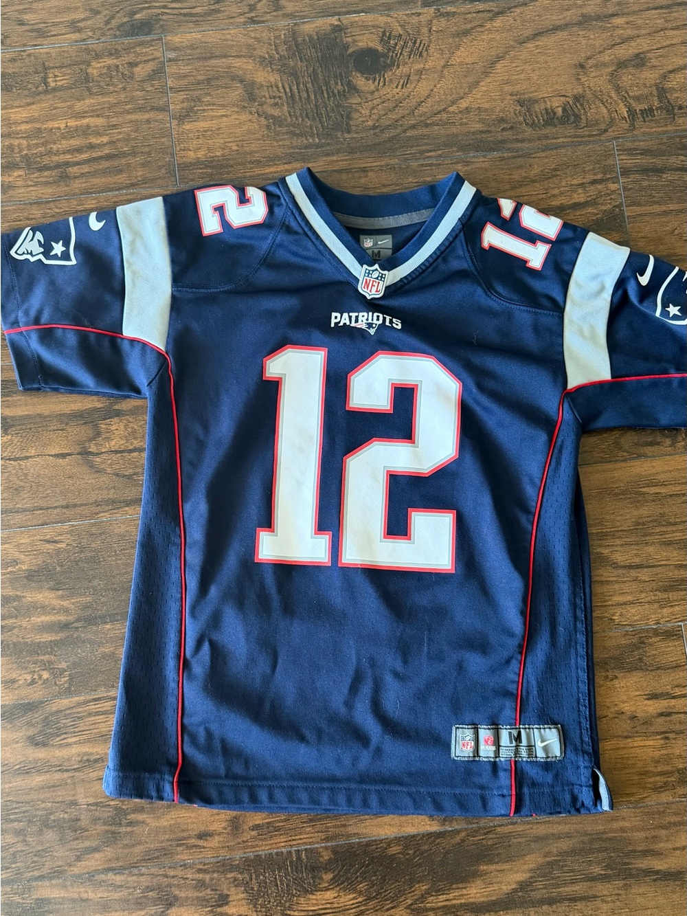 Tom Brady New England Patriots Jersey (Youth M)